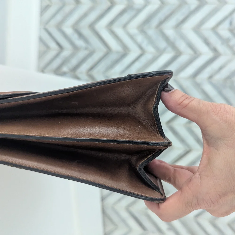 Vintage Brown Leather Envelope Purse. - Picture 5 of 9